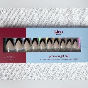 Kleo Kolor Press-On Gel Nails - Mod Nor